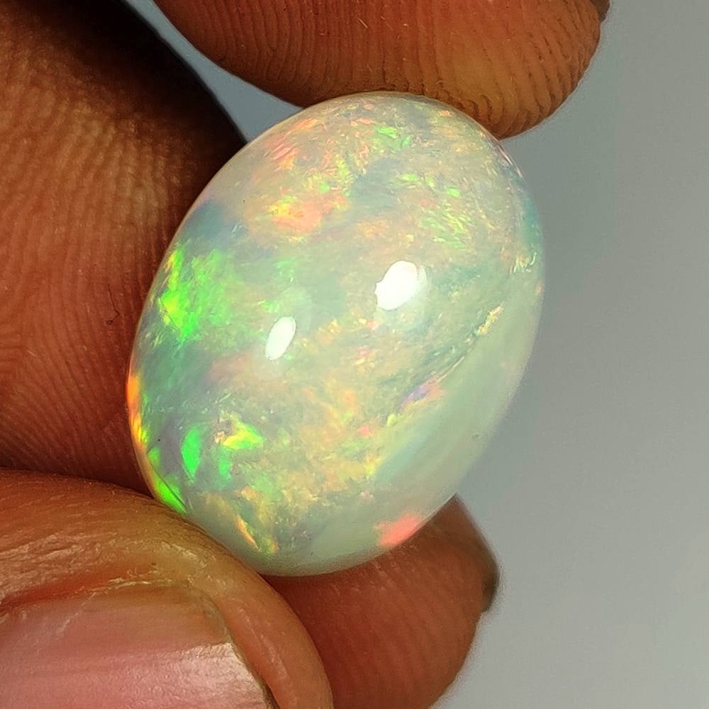 7.90 Ct Natural Multicolor Fiery Welo Opal Oval Cab (1 of 3)