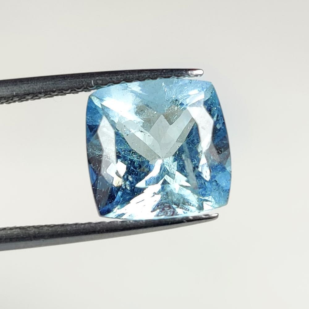 3.81 Ct Natural Aquamarine Cushion Cut: Weight - 3.81 Ct / Size - 9.60 x 9.30 x 6.90 mm / Shape - Cushion Cut / Color - Baby blue / Clarity - Transparent / Origin -India / Treatment - None
