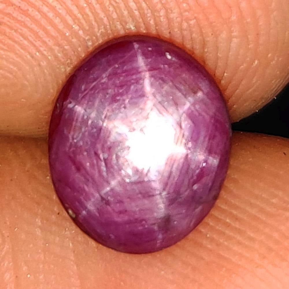2.60 Ct Natural Six Line Star Ruby Oval Cab (1 of 2)