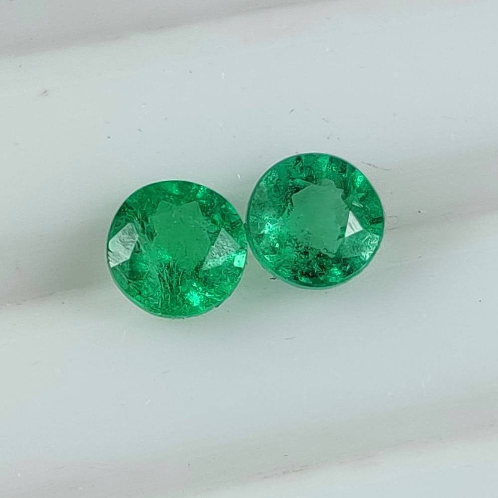 0.70 Ct Natural Zambian Green Emerald Round Cut Pair (1 of 3)
