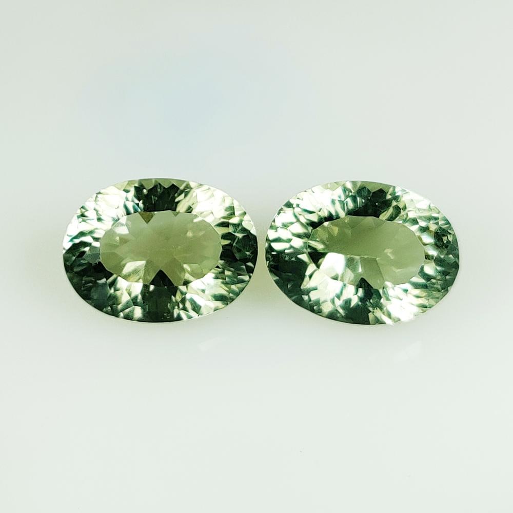 16.82 Ct Natural Green Amethyst Oval Cut Pair (1 of 2)