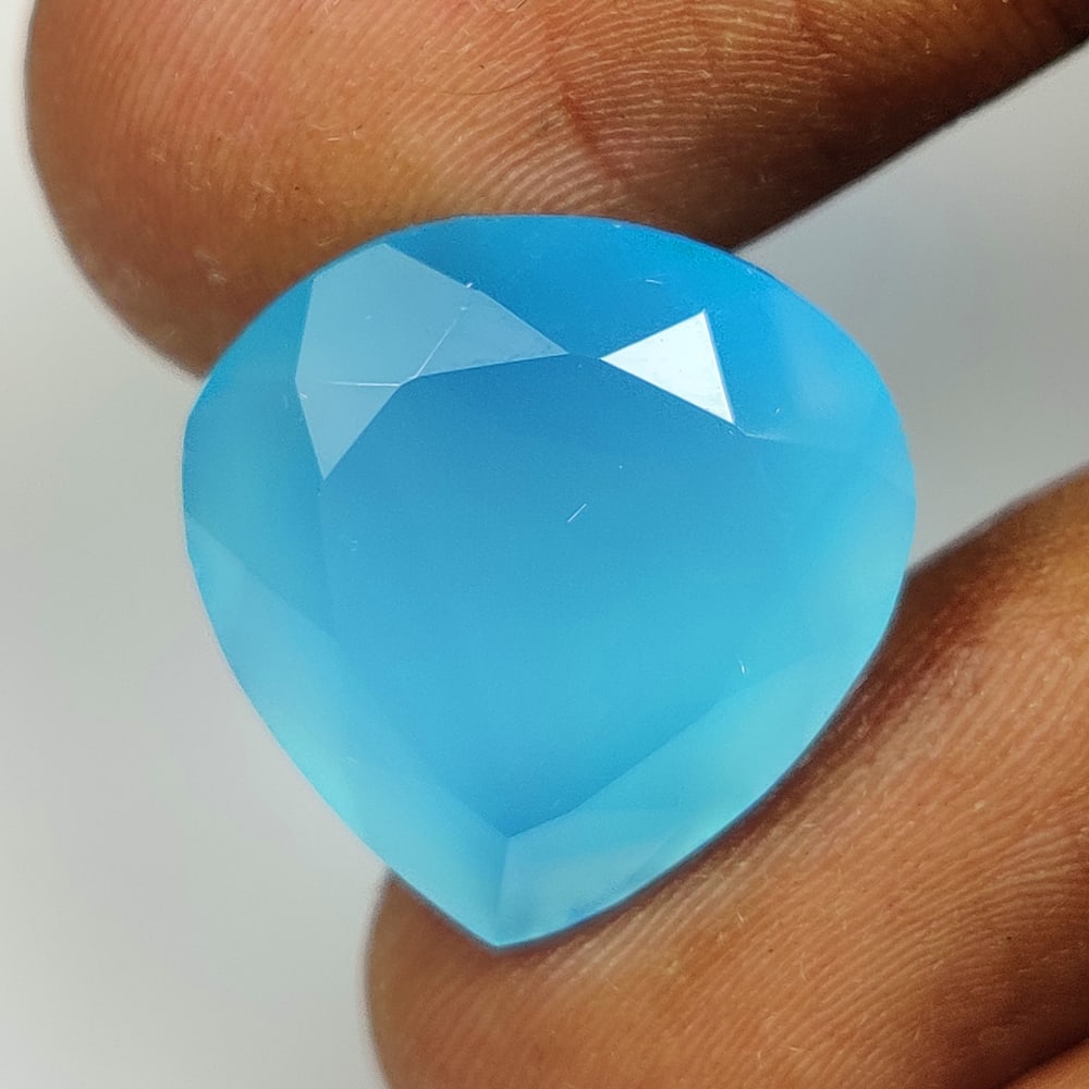 14.34 Ct Natural Blue Onyx Pear Cut (1 of 2)