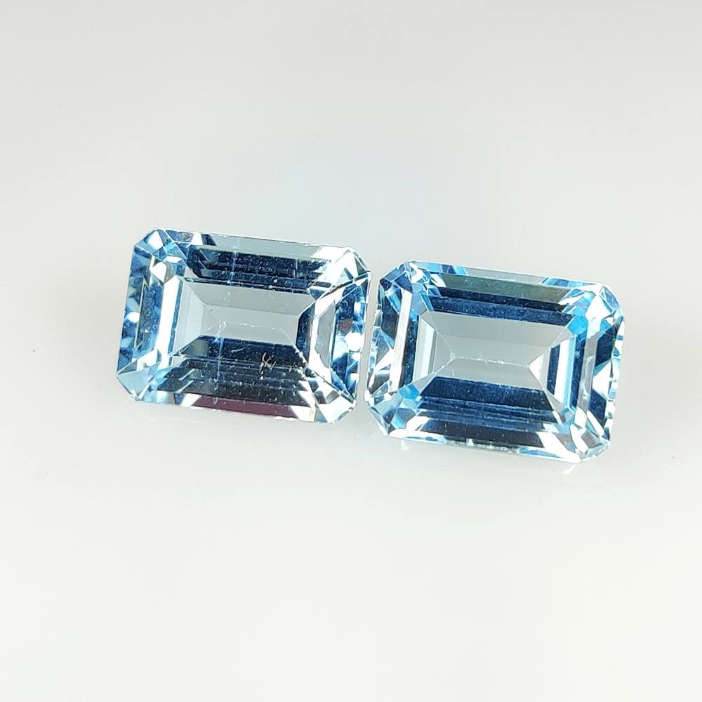 19.24 Ct Natural Blue Topaz Octagon Cut Pair (1 of 2)