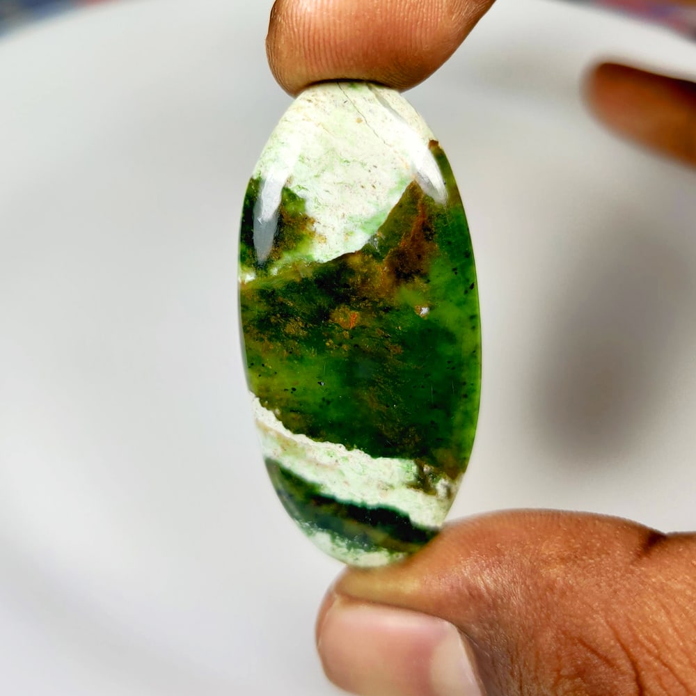 38.01 Ct Natural Chrome Chalcedony Oval Cab: weight - 38.01 Ct / Size - 46.00 x 22.00 x 5.20 mm / Shape - Excellent Oval Cab / Origin - Brazil / Treatment - None