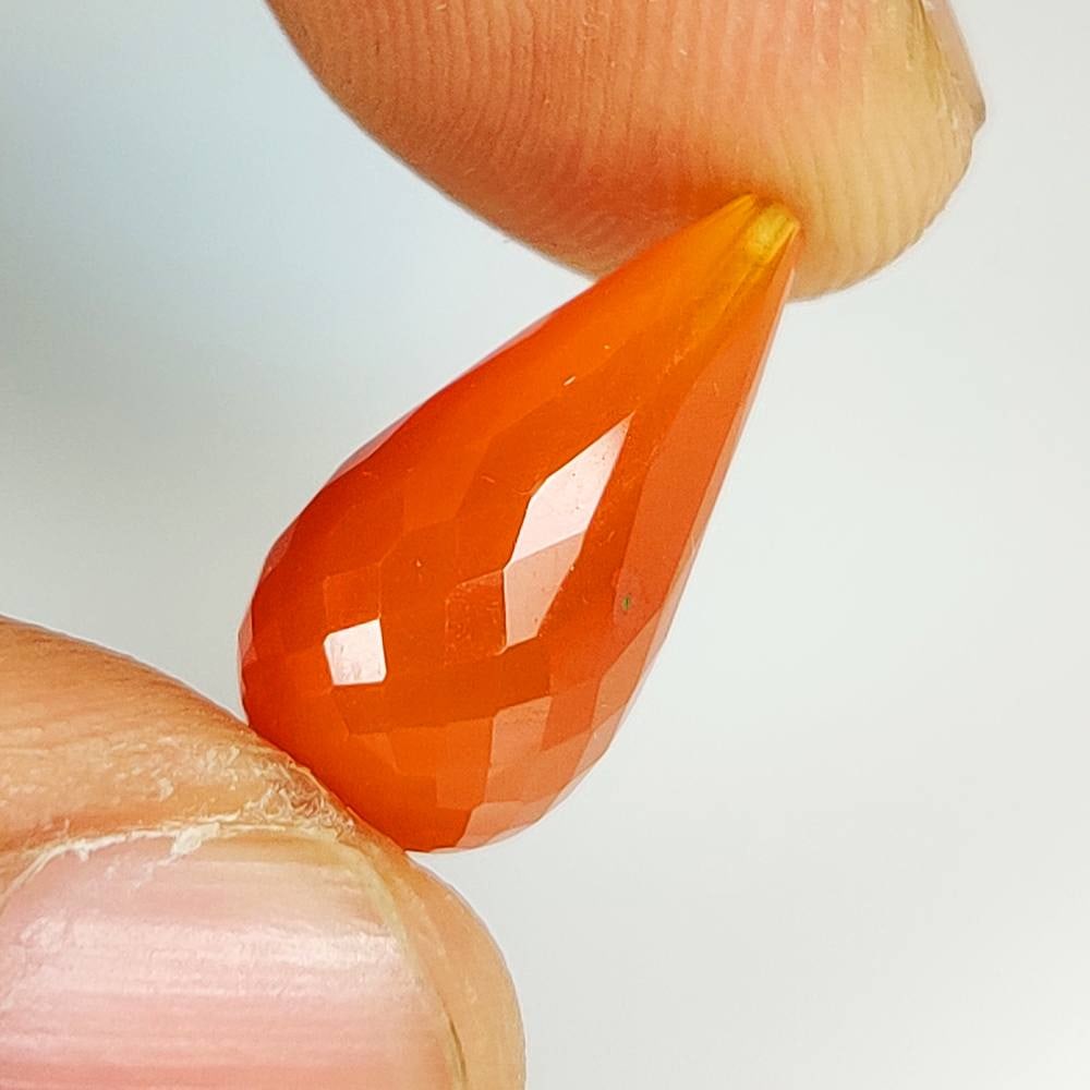 6.00 Ct Natural Orange Carnelian Pear Drop: Weight - 6.00 Ct / Dimensions - 16.40 x 8.20 x 8.20 mm / Shape - Pear Drop / Clarity - Semi - Opaque / Origin - Brazil