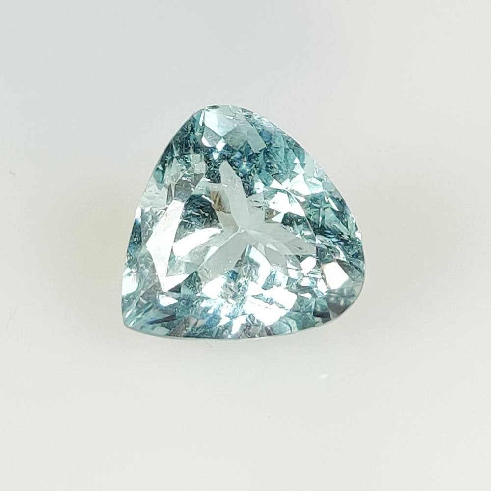 4.55 Ct Natural Aquamarine Pear Cut: Weight - 4.55 Ct / Dimensions - 11.40 x 11.20 x 7.40 mm / Shape - Pear Cut / Color - Baby Blue / Clarity - Transparent / Origin -India / Treatment - None