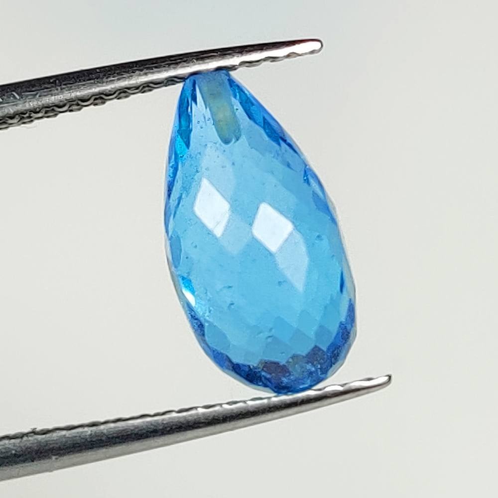 3.86 Ct Natural Blue Topaz Pear Drop (1 of 2)