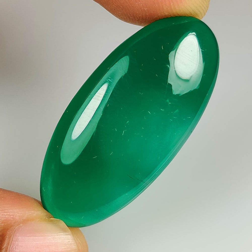 34.29 Ct Natural Green Onyx Oval Cab (1 of 2)