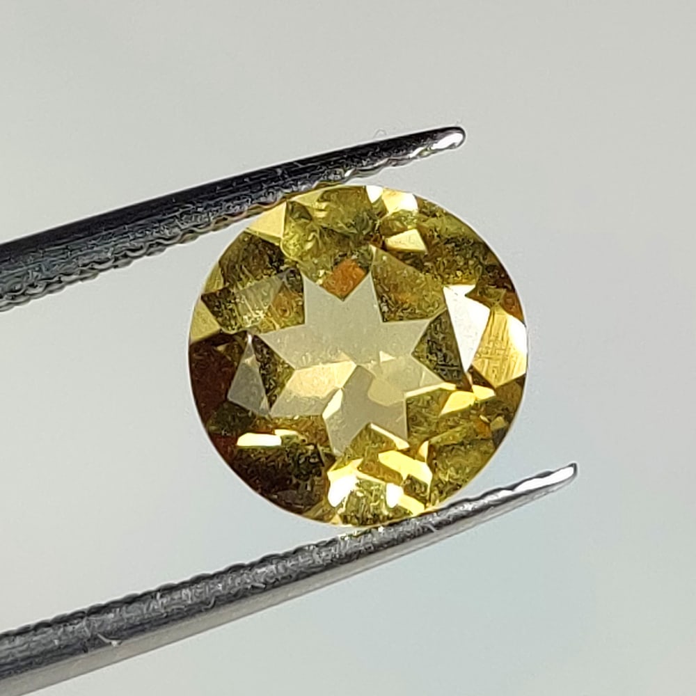 1.77 Ct Natural Yellow Citrine Round Cut (1 of 3)