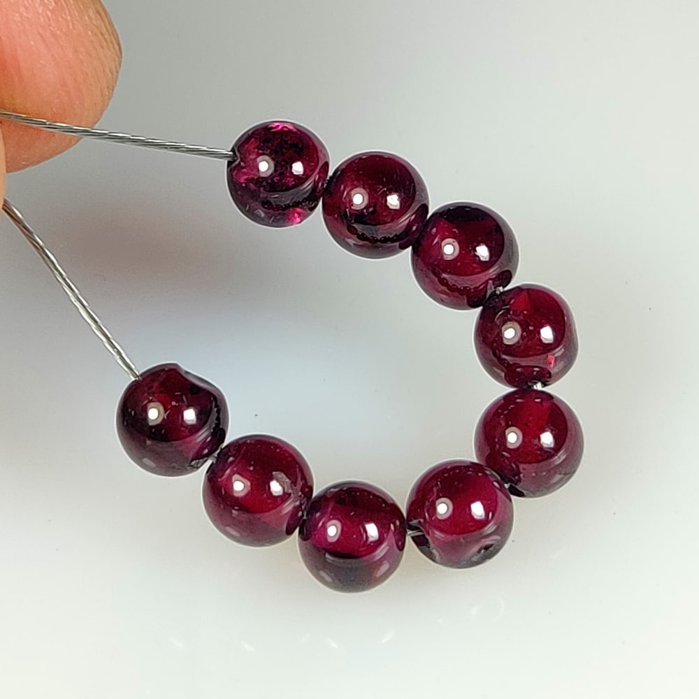 11.08 Ct Natural Almandite Garnet Round Ball Beads (1 of 2)