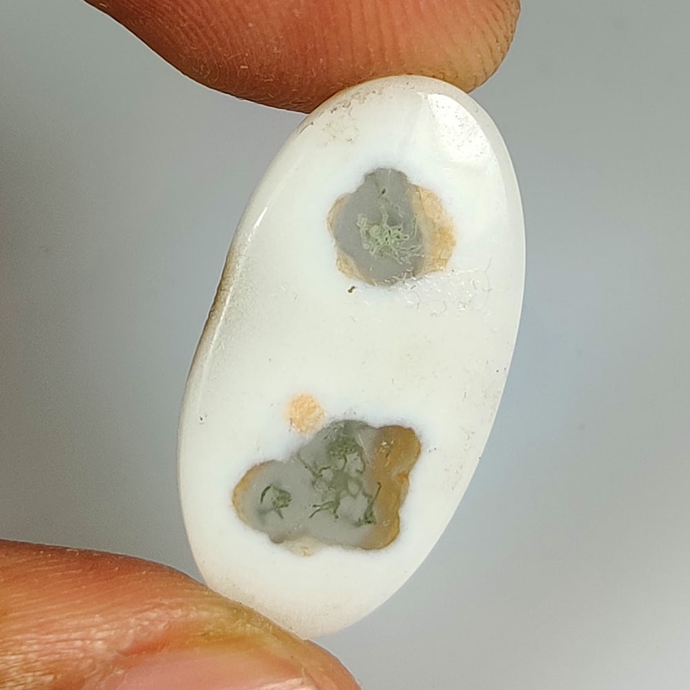 10.87 Ct Natural Solar Moss Eye Oval Cab (1 of 2)