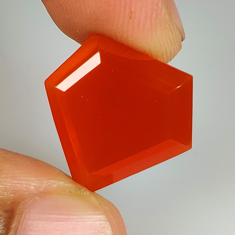 11.17 Ct Natural Orange Onyx Fancy Cut (1 of 2)