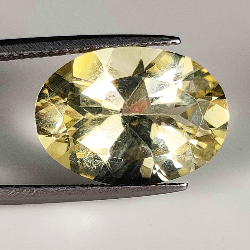 8.66 Ct Natural Feldspar Oval Cut (1 of 2)