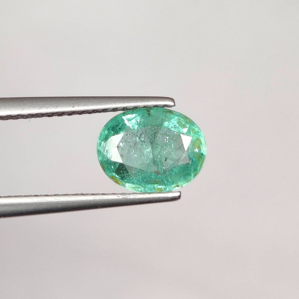 1.81 Ct Natural Zambian Bluish Green Emerald Oval Cut (1 of 2)
