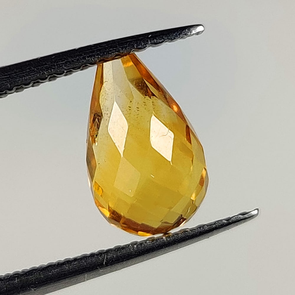 2.00 Ct Natural Yellow Citrine Pear Drop (1 of 2)