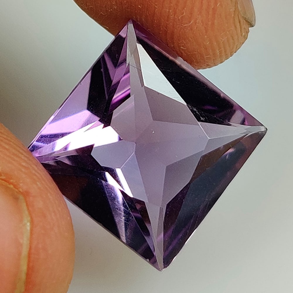 9.34 Ct Natural Purple Amethyst Square Cut (1 of 3)