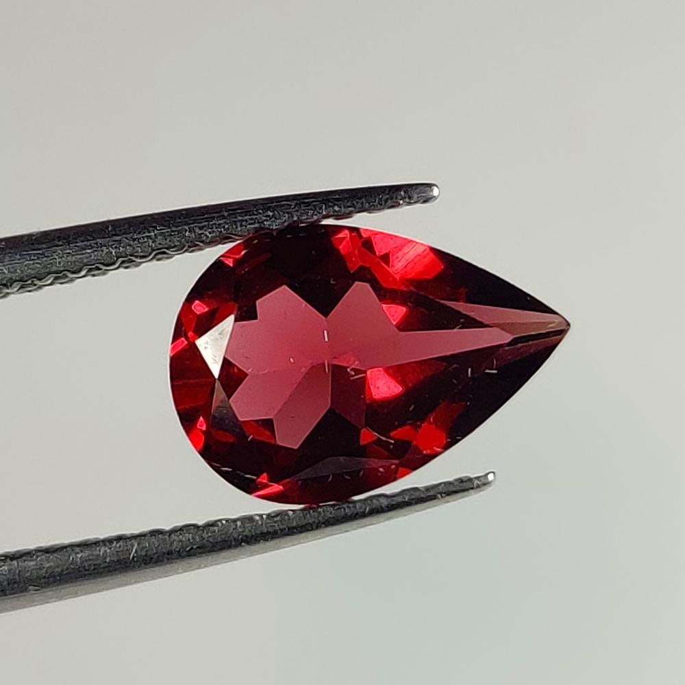 2.08 Ct Natural Almandite Garnet Pear Cut (1 of 2)