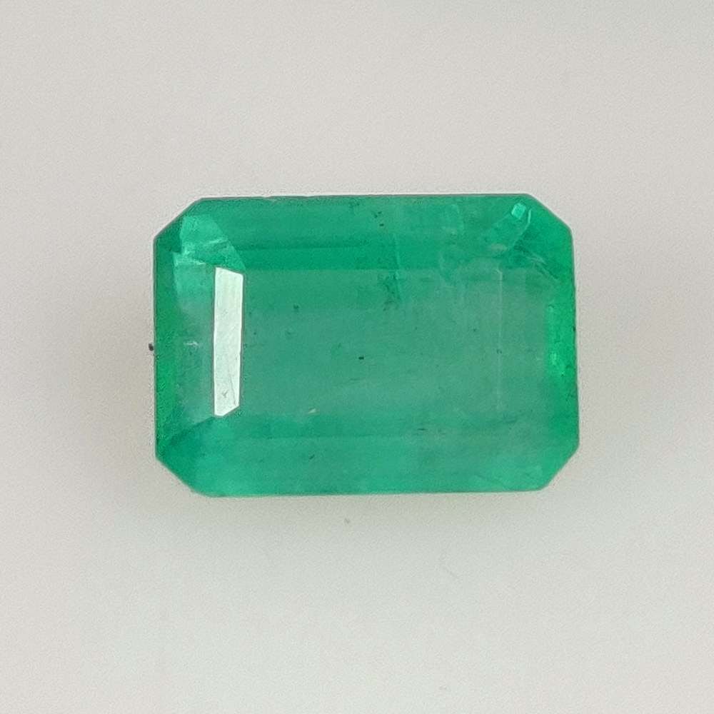 3.09 Ct Natural Zambian Green Emerald Octagon Cut (1 of 3)
