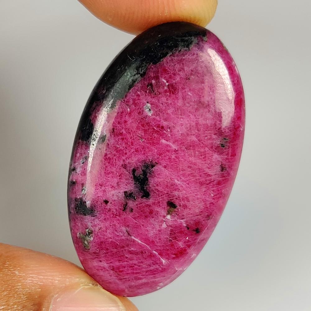 54.62 Ct Natural Ruby Zoisite OVal Cab: weight - 54.62 Ct / Size - 35.00 x 20.10 x 6.50 mm / Shape - Excellent Oval Cab / Origin - Brazil / Treatment - None