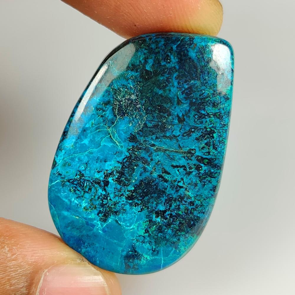58.24 Ct Natural Tibetan Turquoise OVal Cab: Weight - 58.24 Ct / Size - 38.00 x 24.10 x 6.10 mm / Good Color / OVal Cabochon - Ready for Jewellery Setting / Origin - Egypt / Treatment - None
