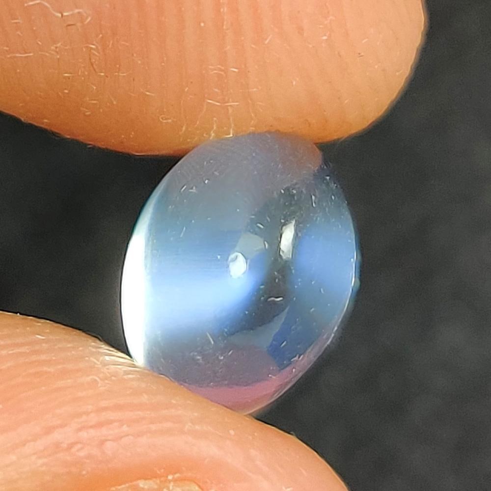2.52 Ct Natural Blue Tint Moonstone OVal Cab (1 of 3)