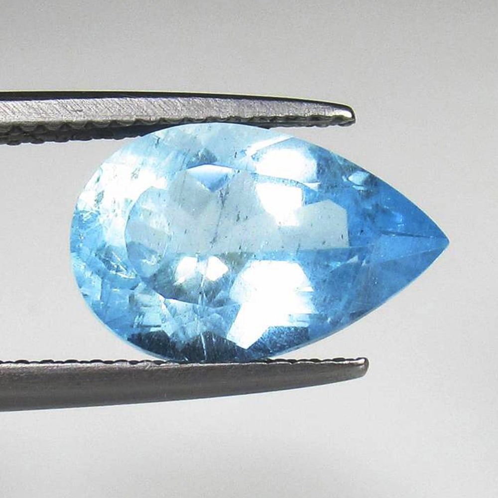 3.72 Ct Natural Aquamarine Pear Faceted (1 of 2)