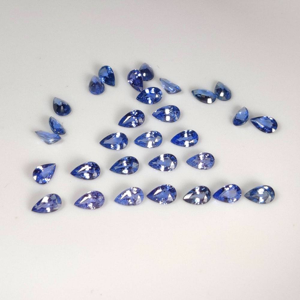 2.68 Ct Natural Blue Sapphire Pear Cut Lot (1 of 4)