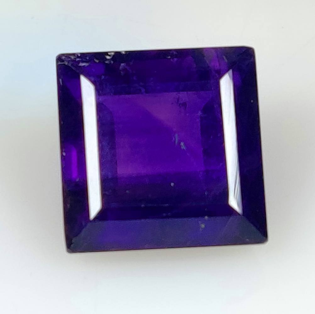 20.89 Ct Natural Purple Amethyst Square Cut (1 of 2)