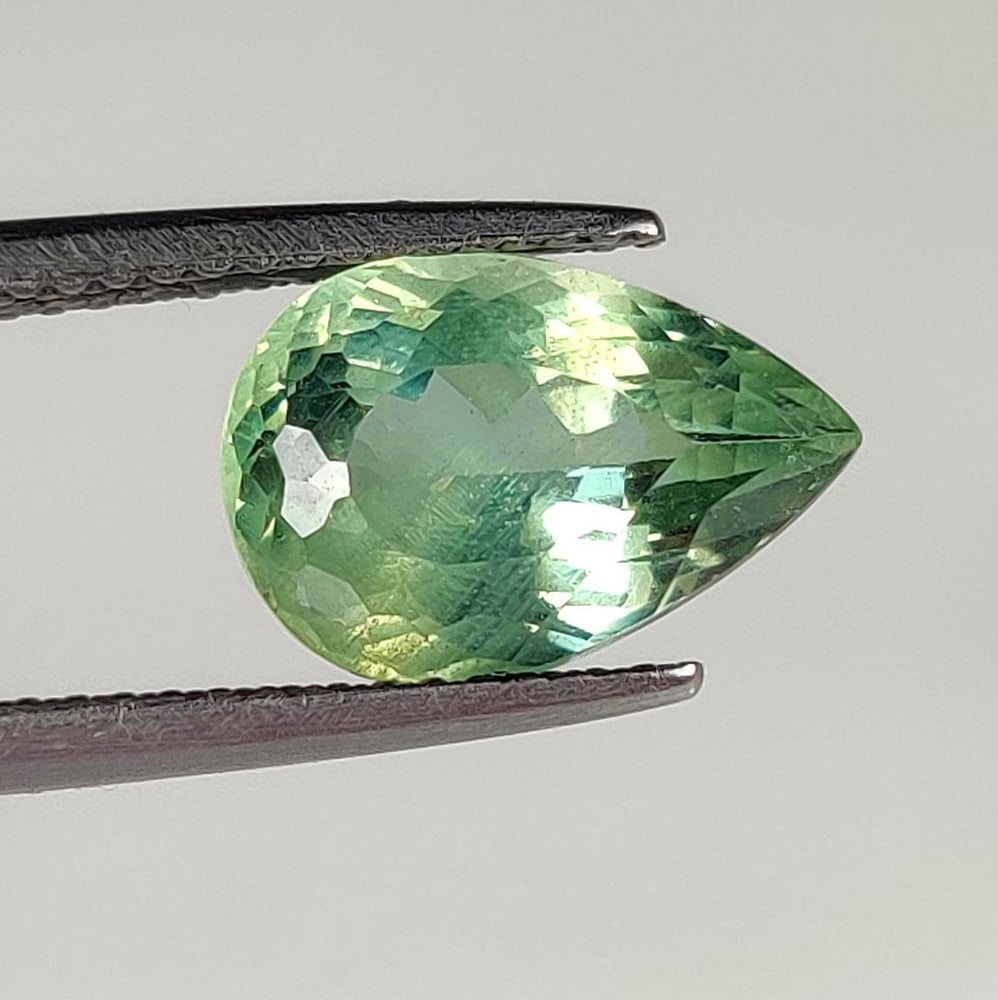3.50 Ct Natural Green Apatite Pear Cut: Weight - 3.50 Ct / Dimensions - 11.70 x 8.00 x 5.90 mm / Top Class Quality / Pear Cut / Origin - Brazil / Treatment - None