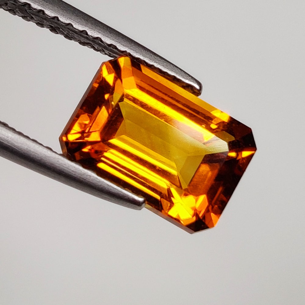2.44 Ct Natural Citrine Octagon Cut (1 of 2)
