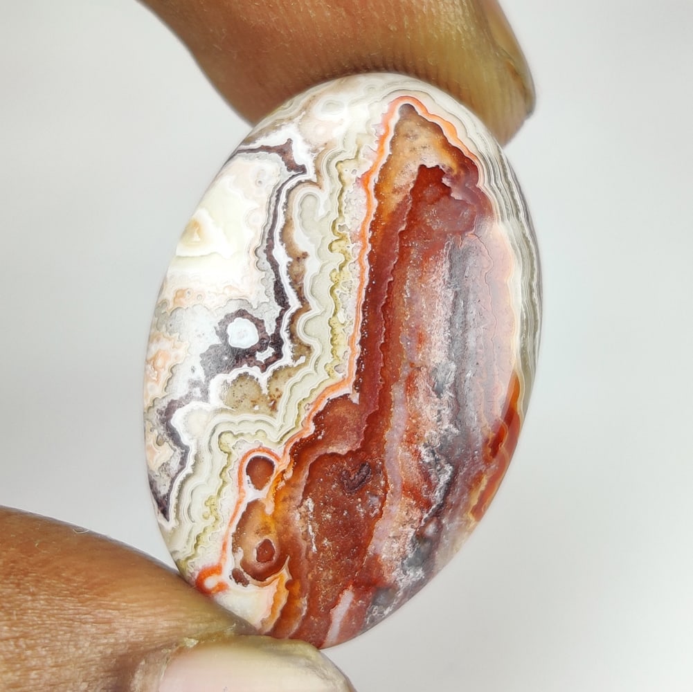 16.47 Ct Natural Wood Jasper Quartz Oval Cab: weight - 16.47 Ct / Dimensions - 27.00 x 17.50 x 4.60 mm / Shape & Cut - Excellent Oval Cab / Origin - Brazil / Comments - None