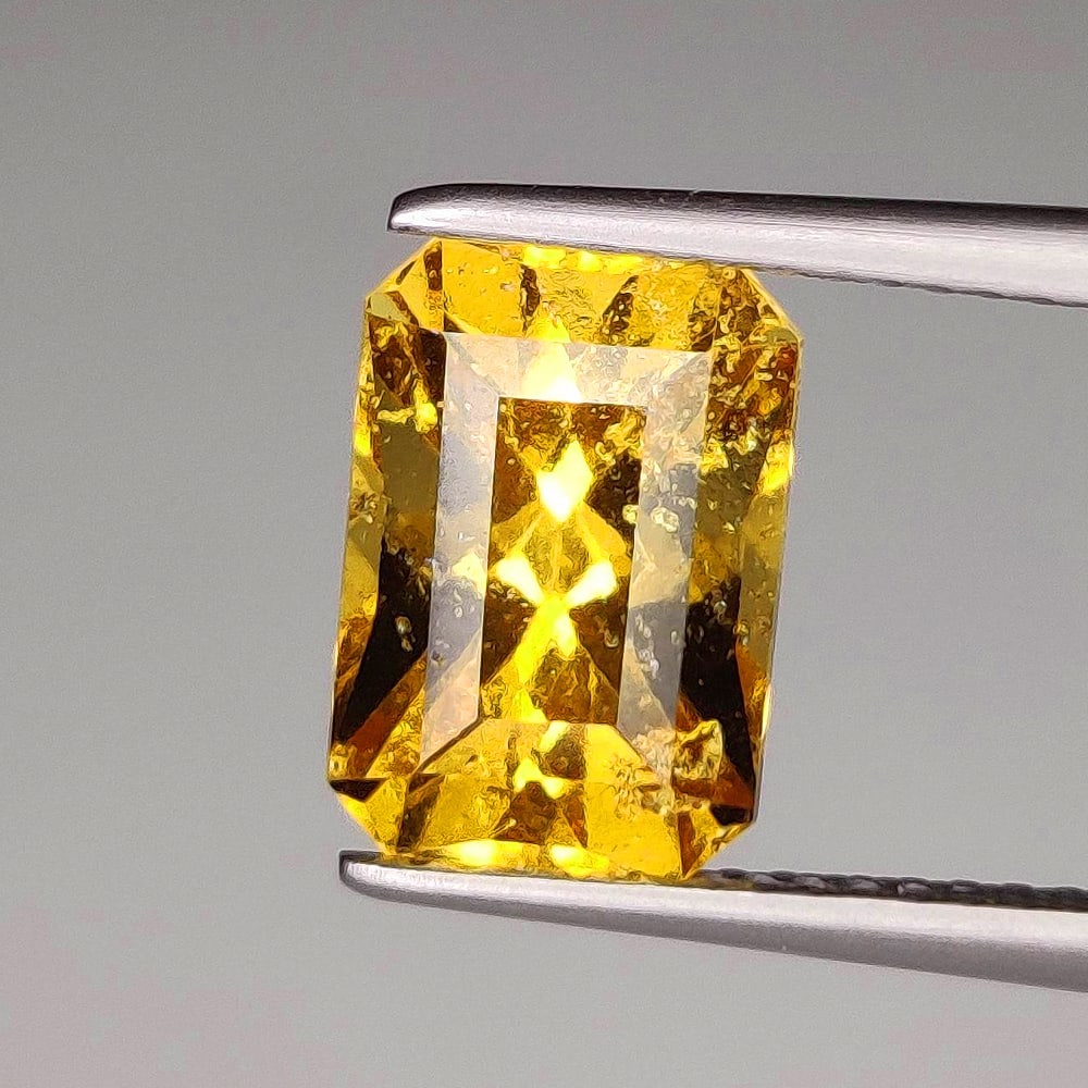 4.12 Ct Natural Grossular Garnet Octagon Cut (1 of 2)