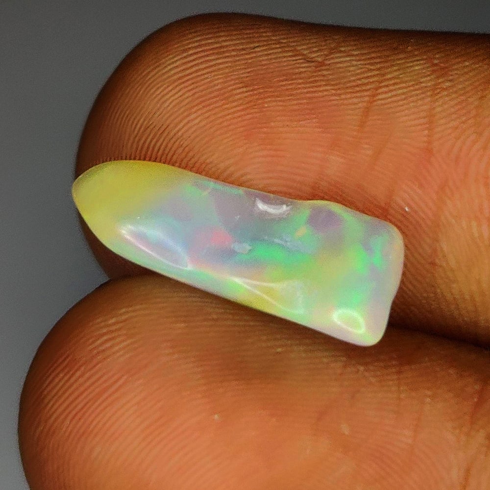 2.62 Ct Natural Multicolor Welo Opal Top Fire Solid Rough - 2
