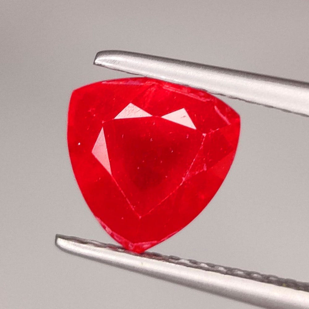 2.76 Ct Natural Pinkish Red Ruby Trillion Cut (1 of 2)