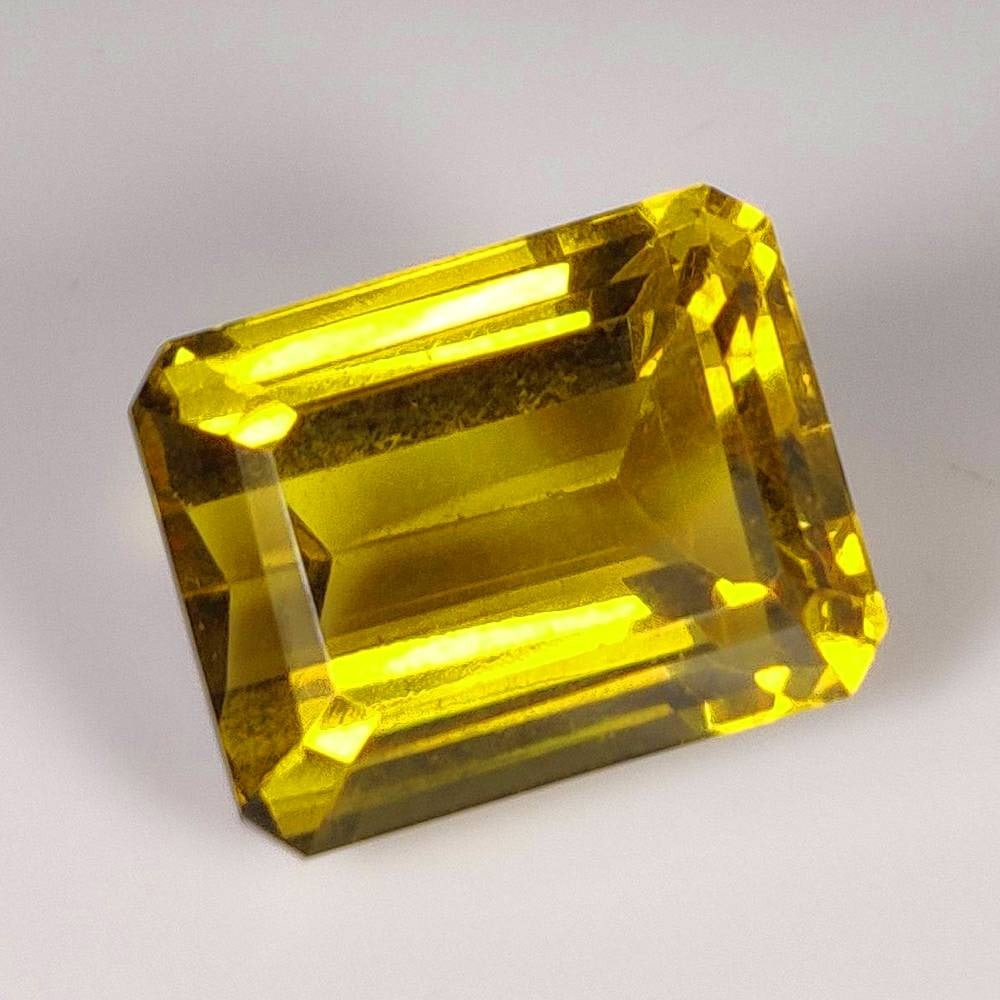 23.08 Ct Natural Honey Quartz Octagon Cut: Weight - 23.08 Ct / Dimensions - 18.50 x 14.40 x 11.50 mm / Top Quality Luster / Excellent Octagon Cut / Origin - Brazil / Treatment - Heated
