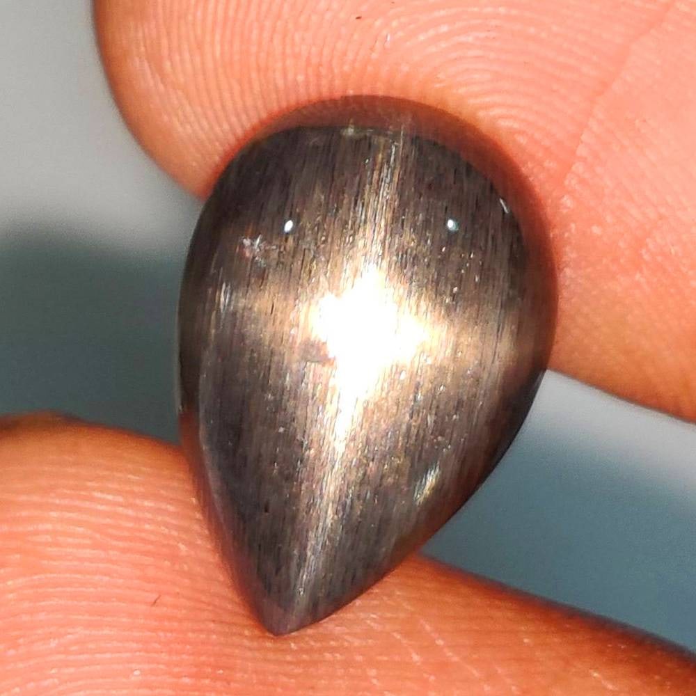 4.18 Ct Natural Moonstone Pear Cab: Weight - 4.18 Ct / Dimensions - 14.00 x 9.70 x 4.70 mm / Shape - Pear Cab / Clarity - Opaque / Origin - India / Treatment - None