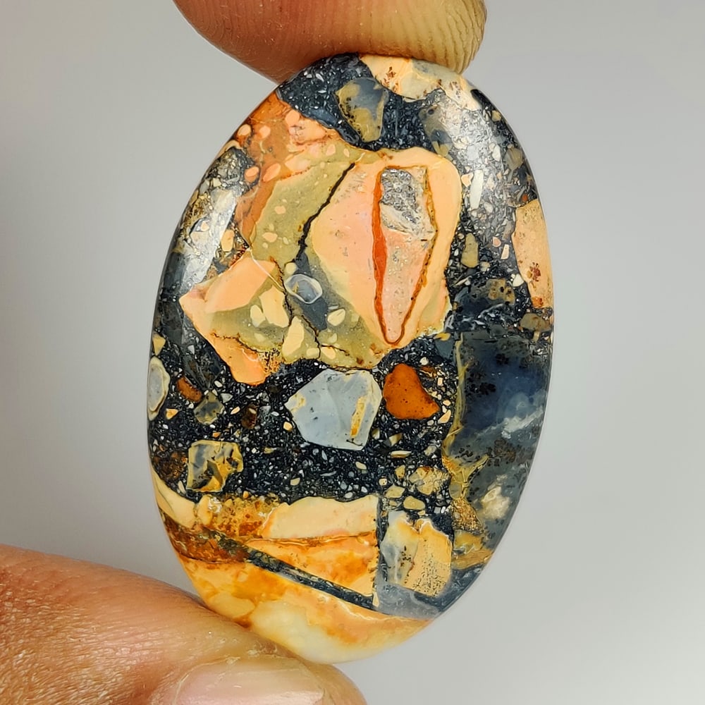 24.40 Ct Natural Picture Jasper Quartz Oval Cab: weight - 24.40 Ct / Dimensions - 34.00 x 20.40 x 4.30 mm / Shape & Cut - Excellent Oval Cab / Origin - Brazil / Comments - None
