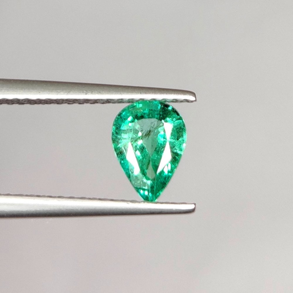 0.91 Ct Natural Zambian Bluish Green Emerald-Pear Mixed Cut (1 of 3)