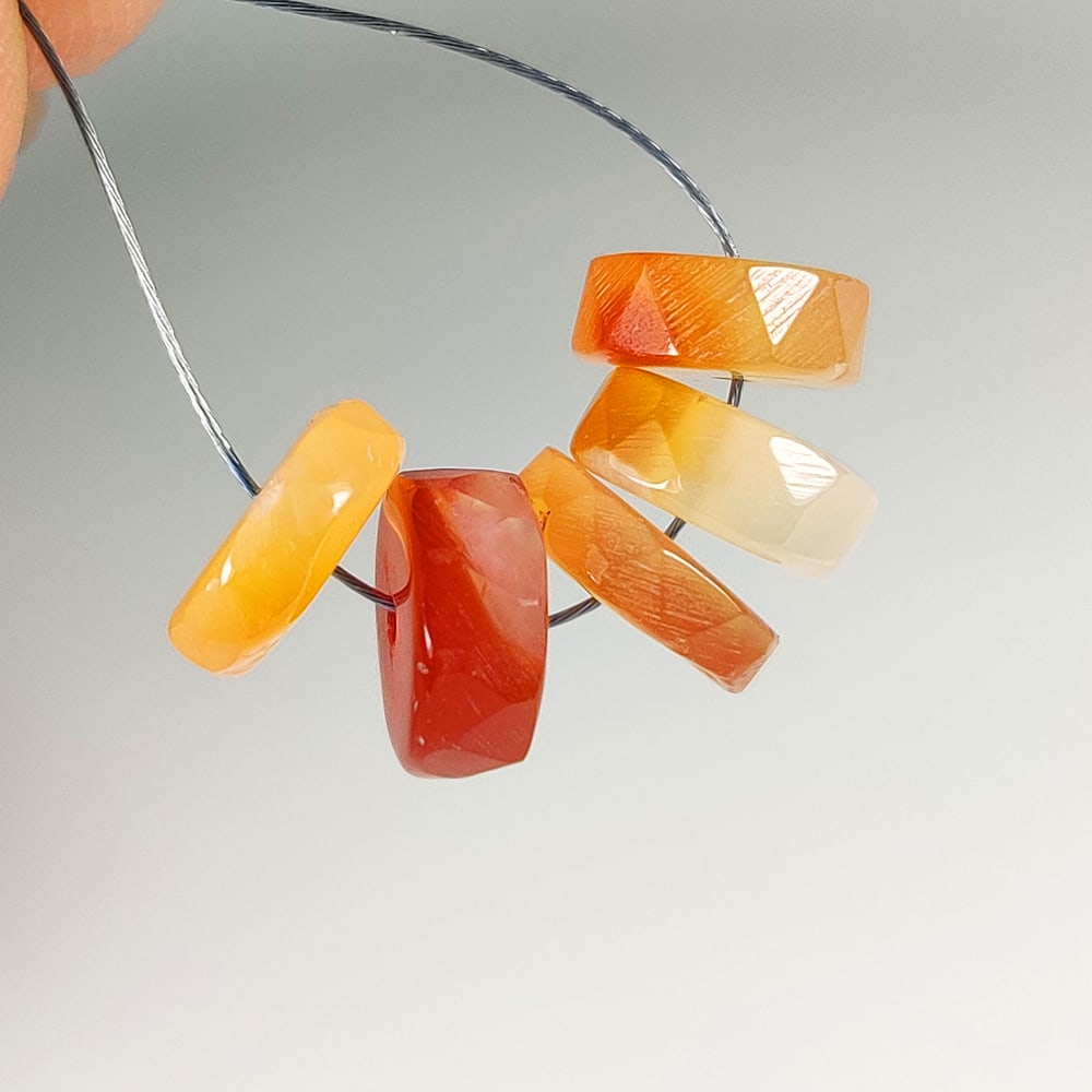 9.42 Ct Natural Orange Carnelian Round Cut Beads: Weight - 9.42 Ct / Dimensions - 7.90 - 8.50 mm / 5 Pc's / Shape & Cut - Round Cut Beads / Transparency - Semi - Opaque / Origin - Brazil