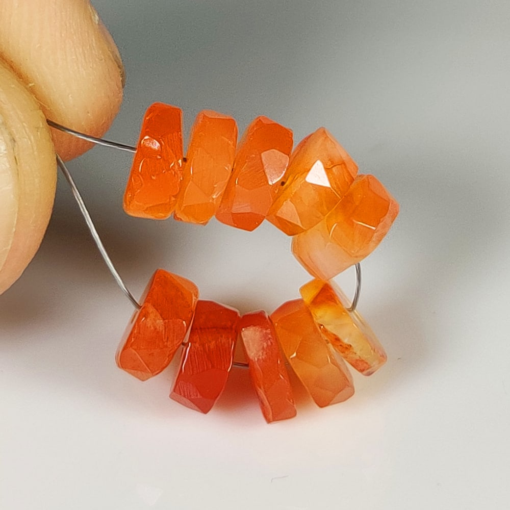 10.75 Ct Natural Orange Carnelian Round Beads: Weight - 10.75 Ct / Dimensions - 6.40 - 6.90 mm / 10 Pc's / Shape & Cut - Round Beads / Transparency - Semi - Opaque / Origin - Brazil