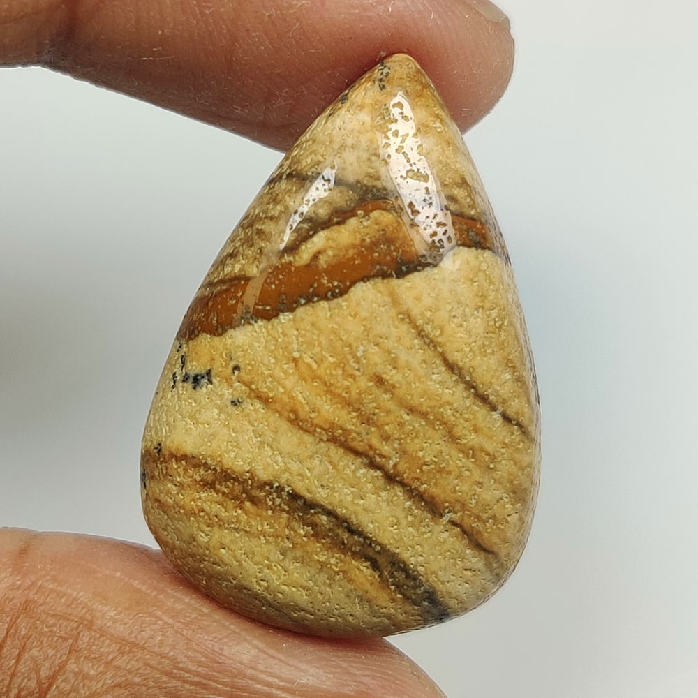 16.86 Ct Natural Picture Jasper Quartz Pear Cab: weight - 16.86 Ct / Dimensions - 25.40 x 17.50 x 5.50 mm / Shape & Cut - Excellent Pear Cab / Origin - Brazil / Comments - None