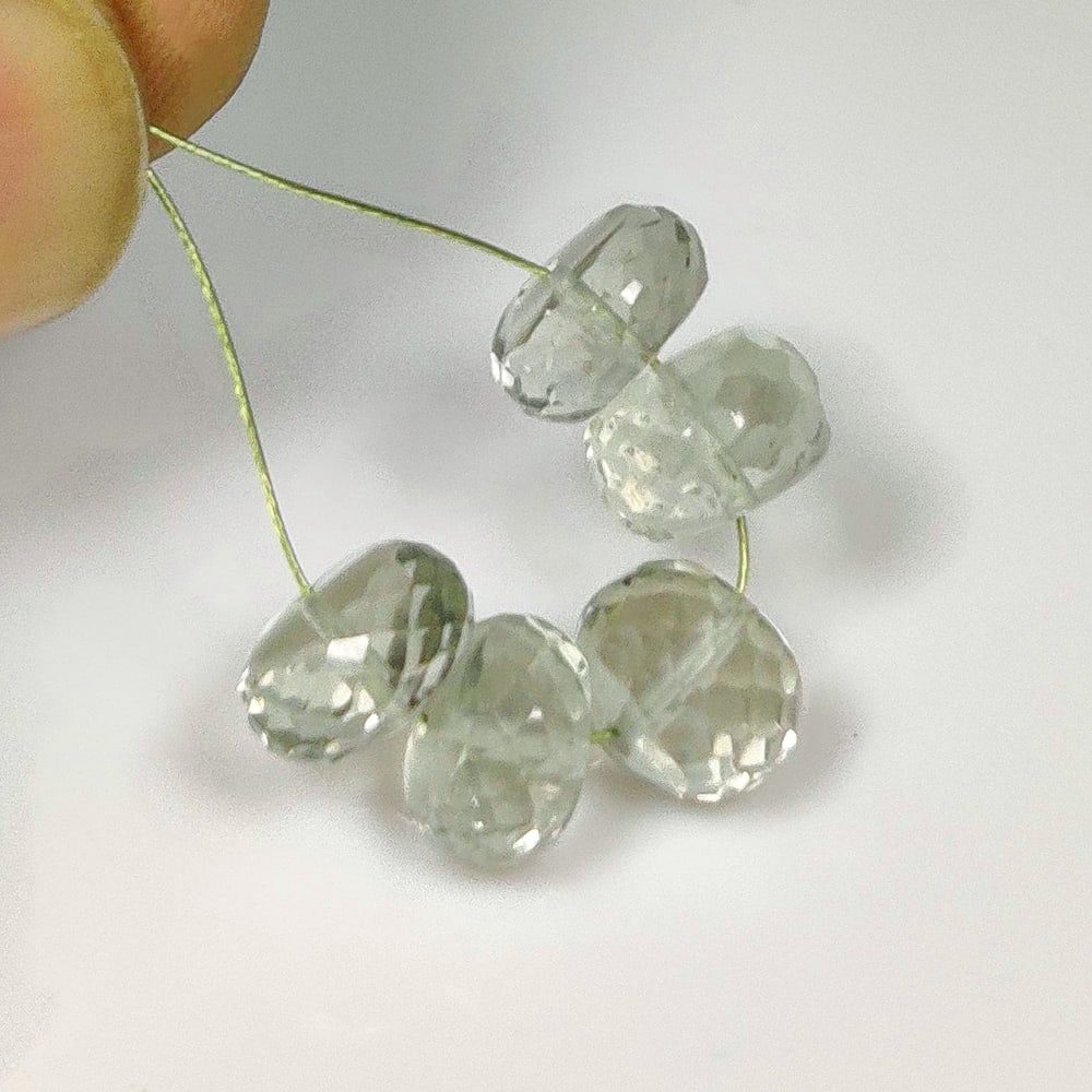 13.90 Ct Natural Green Amethyst Round Cut Beads: Weight - 13.90 Ct / Size - 8.00 - 8.40 mm / 5 Pc's / Shape - Round Cut Beads / Color - Green / Clarity - VVS / Origin - Brazil / Treatment - Heated