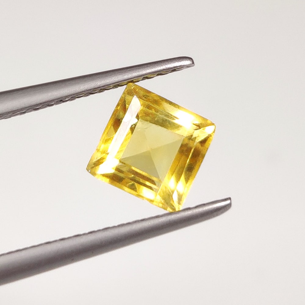 1.12 Ct Natural Yellow Citrine Square Cut: Weight - 1.12 Ct / Size - 5.90 x 5.90 x 4.50 mm / Shape - Square Cut / Color - Yellow / Clarity - VVS / Origin - Brazil / Treatment - Heated