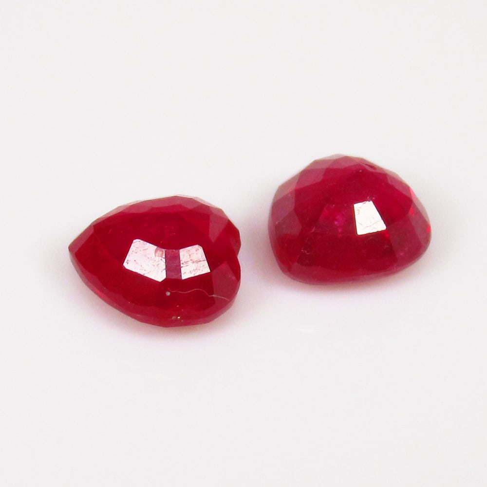 4.19 Ct Natural Red Ruby Heart Cut Pair - 2