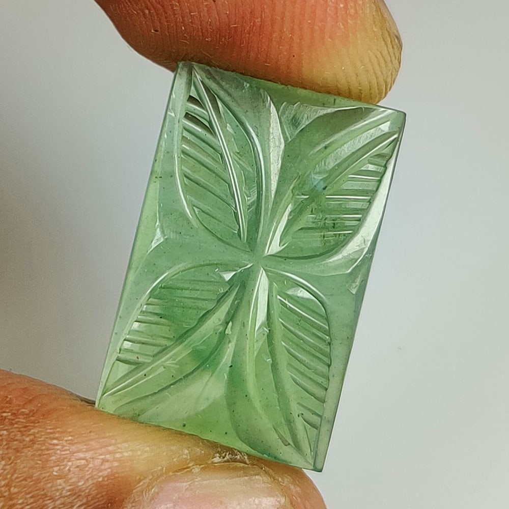 0.95 Ct Natural Zambian Green Emerald-Octagon Cut: Weight - 0.98 Ct / Dimensions - 6.50 x 5.50 x 3.60 mm/ Shape - Octagon Cut / Color - Green / Clarity - SI / Origin - Zambia / Treatment - Natural Emeralds are commonly enhanced by oil