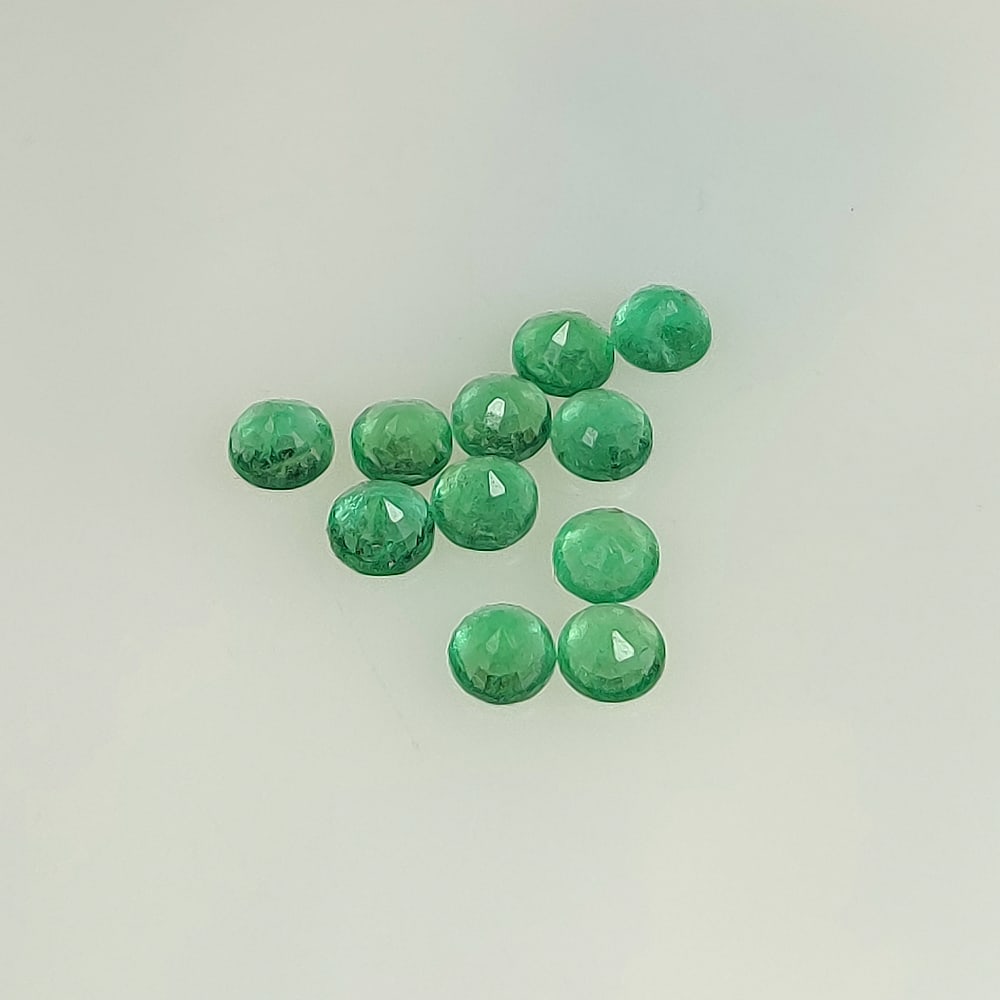 1.92 Ct Natural Zambian Green Emerald Round Calibrate Set (1 of 3)