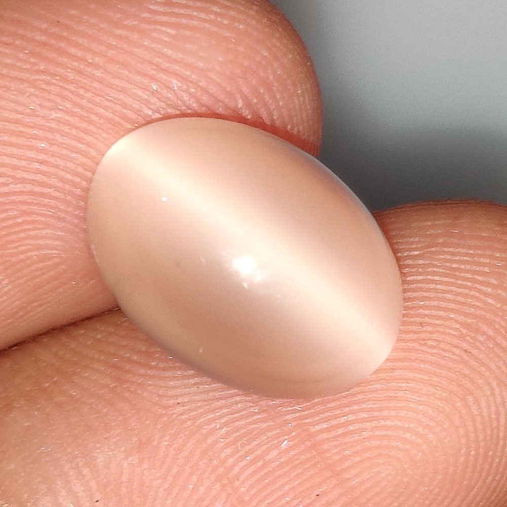 7.10 Ct Natural Sharp Line Moonstone Oval Cab - 2