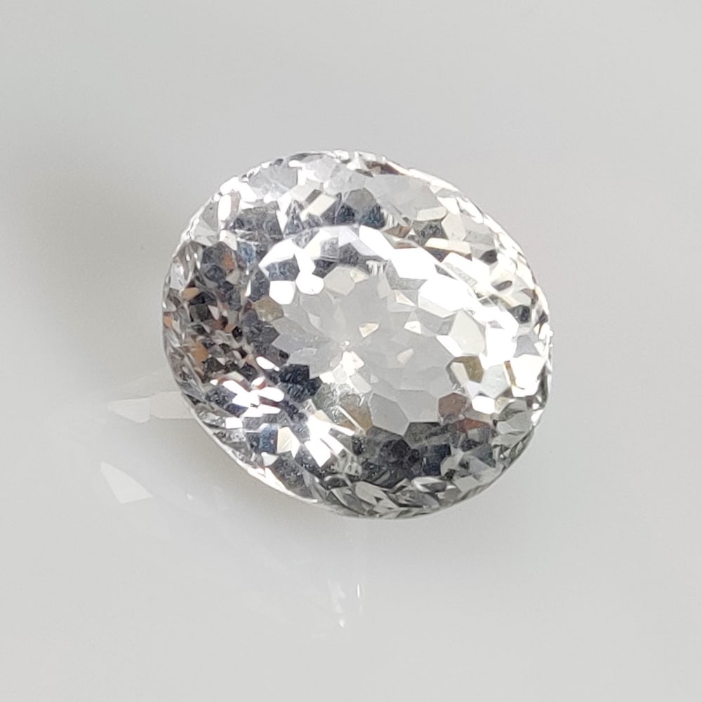11.73 Ct Natural Colorless Quartz Oval Cut (1 of 2)