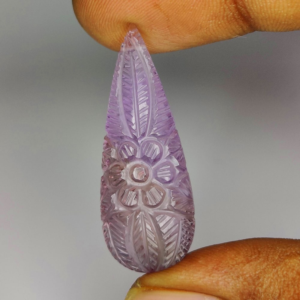 22.15 Ct Natural Purple Amethyst Pear Carving Cab (1 of 2)