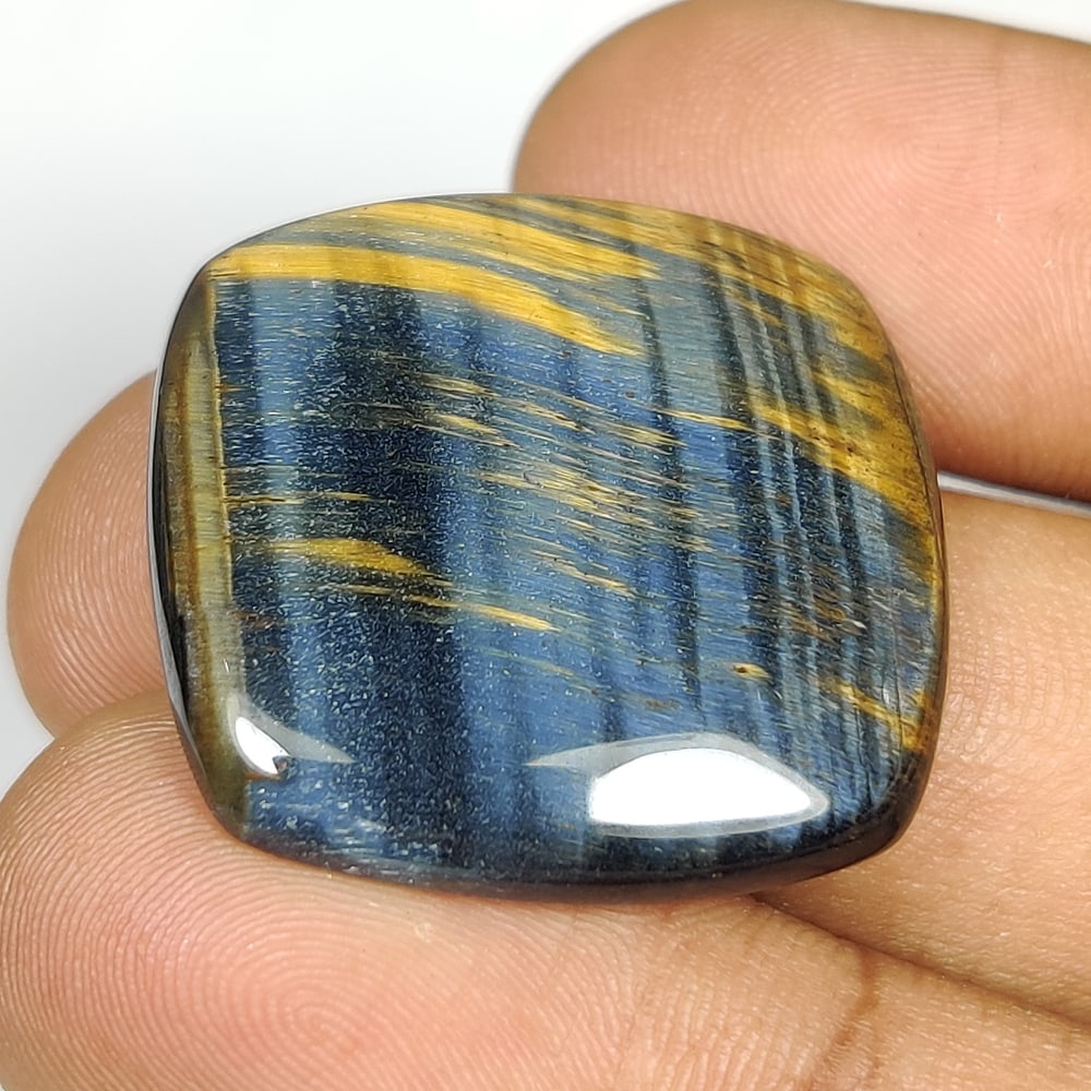 33.82 Ct Natural Black Tiger eye Cushion Cab (1 of 2)